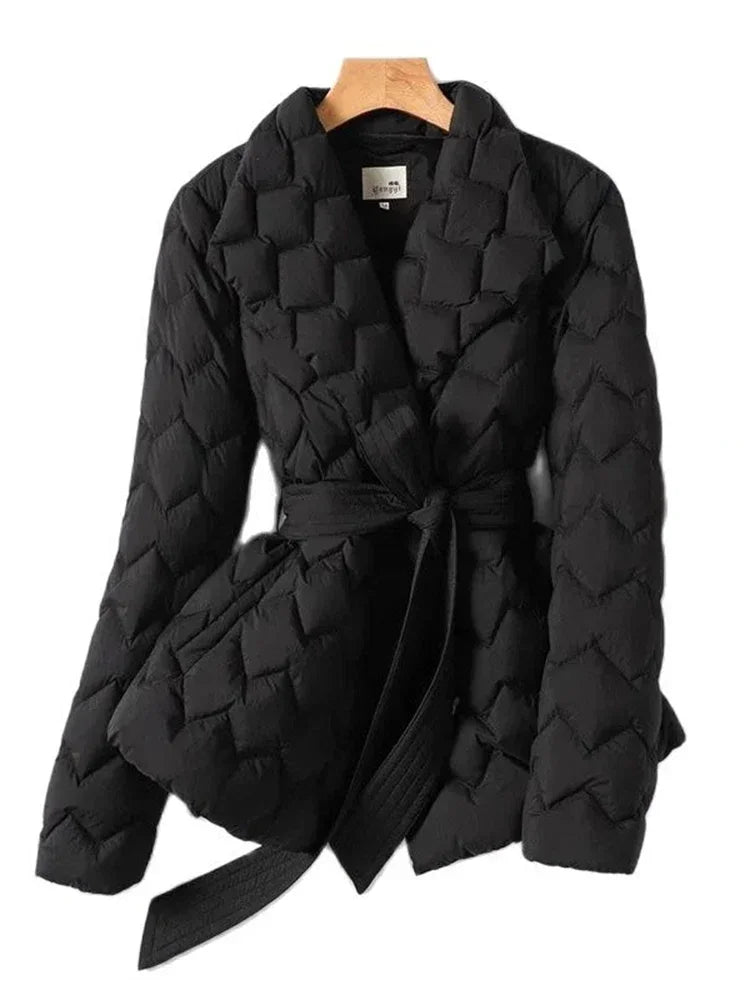 Antonella™ | Manteau Élégant en Plumes avec Ceinture
